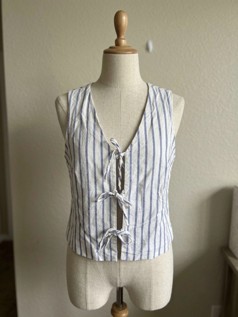 LC Lauren Conrad Blue and White Striped Tie-Front Tank